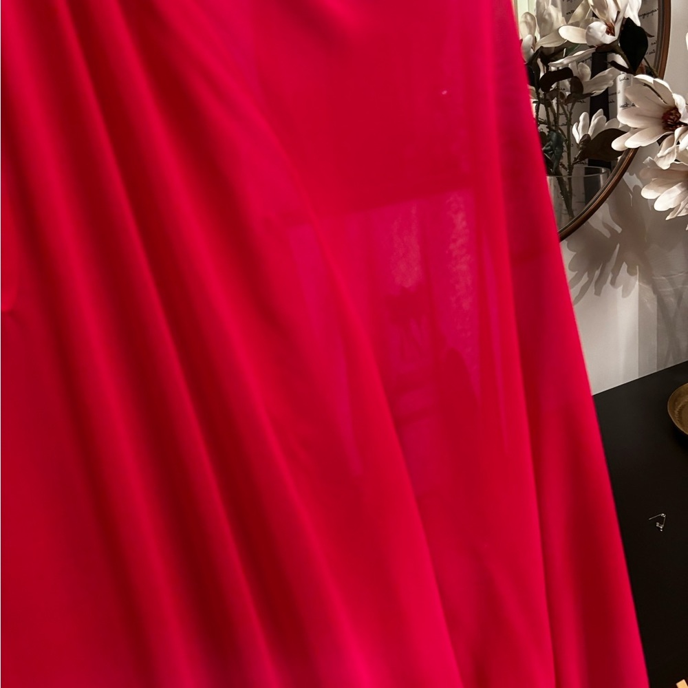 Chic & Sexy Hot Pink Top - Picture 5 of 8